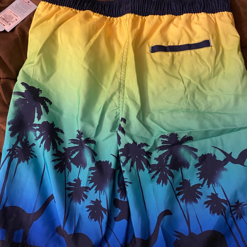 Bathing suit - Picture 2 of 2